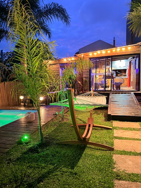 Private studio apartment
Jacuzzi and outdoor pool