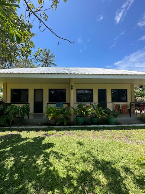 Veance Travellers Inn- Pabua's Cottages ext.