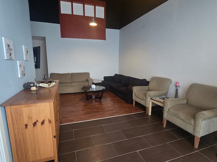 Reykjanes Guesthouse Three Bedroom Apartment - Iceland