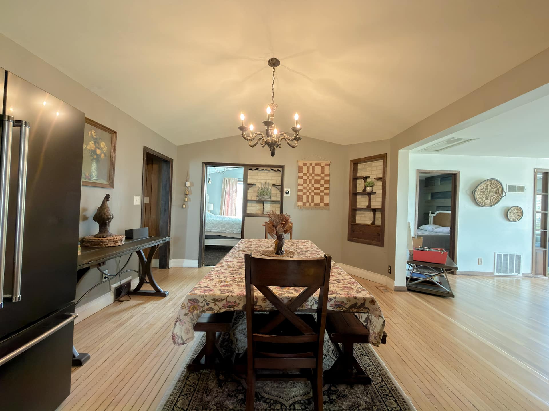 A Large Rustic Farmhouse In Bay View, Wisconsin — foto 5