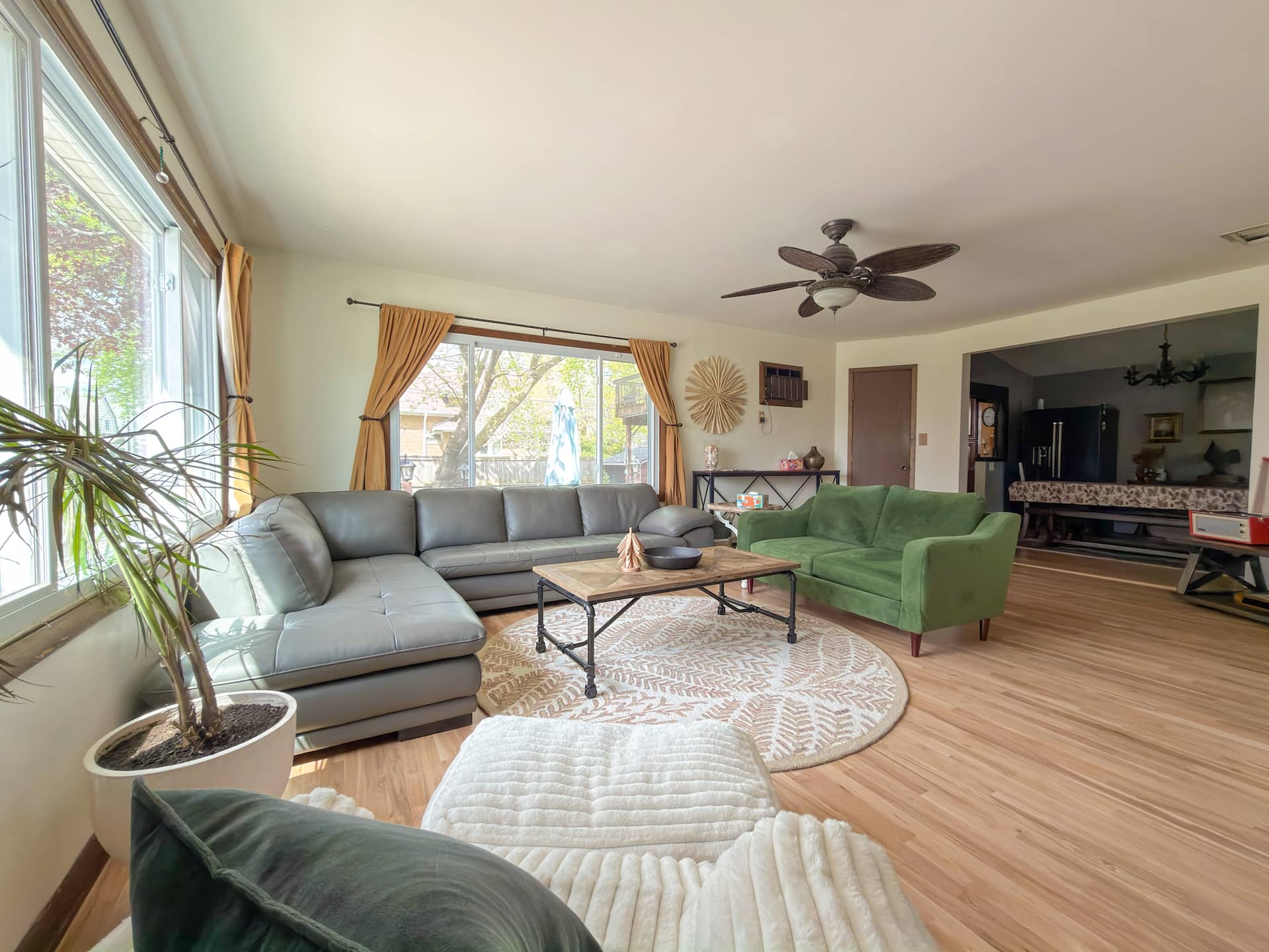 A Large Rustic Farmhouse In Bay View, Wisconsin — foto 4