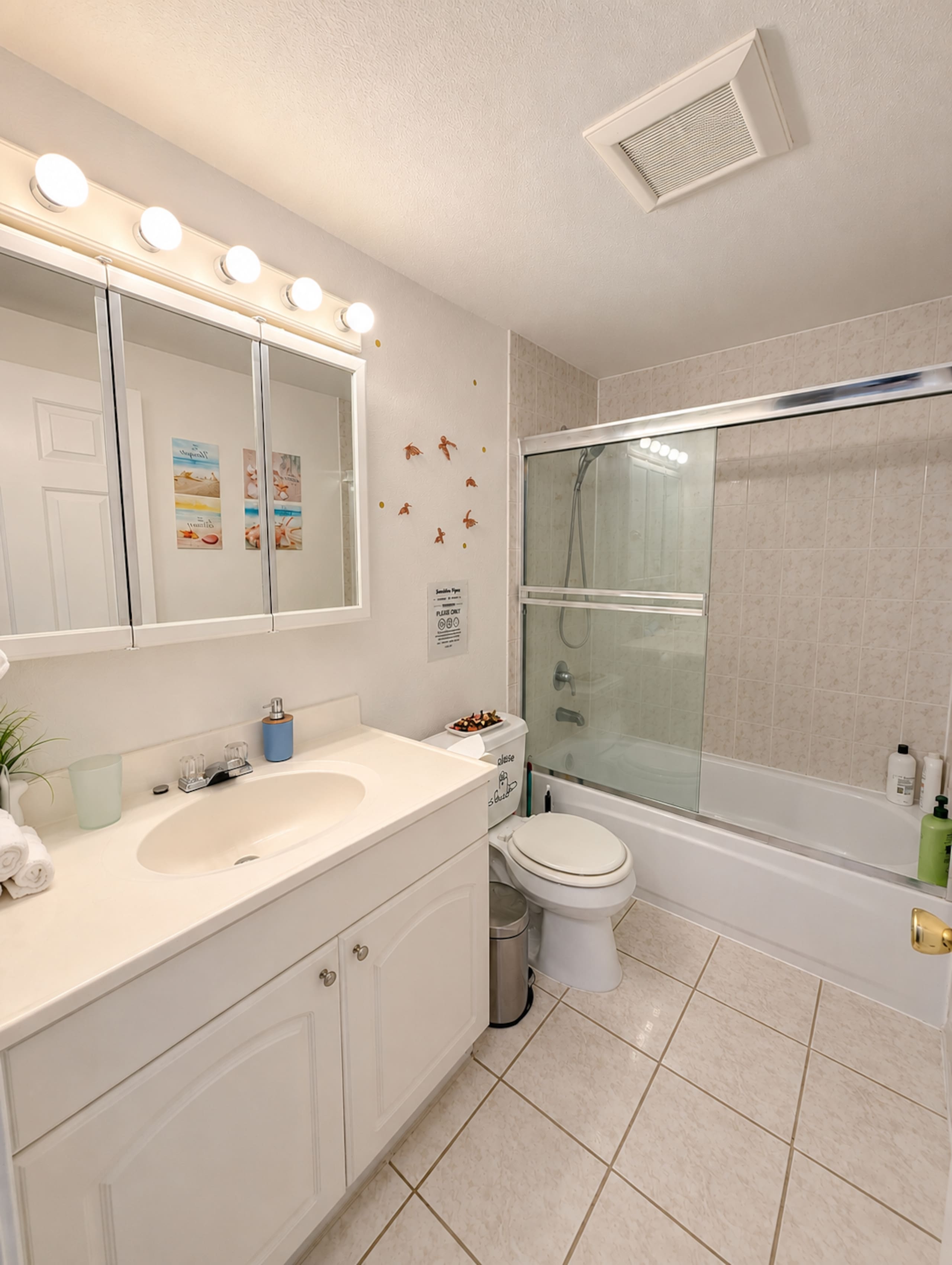 Home in San Francisco · ★4.68 · 2 bedrooms · 5 beds · 1 bath - Image 14