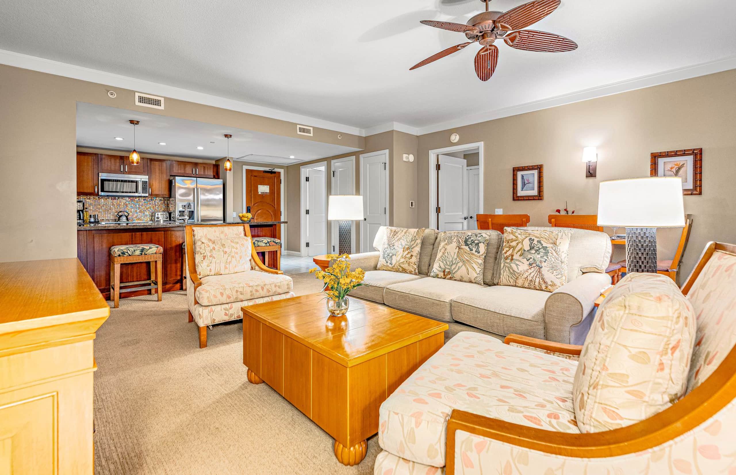 Condo in Lahaina · ★4.97 · 2 bedrooms · 2 beds · 2 baths - Image 12