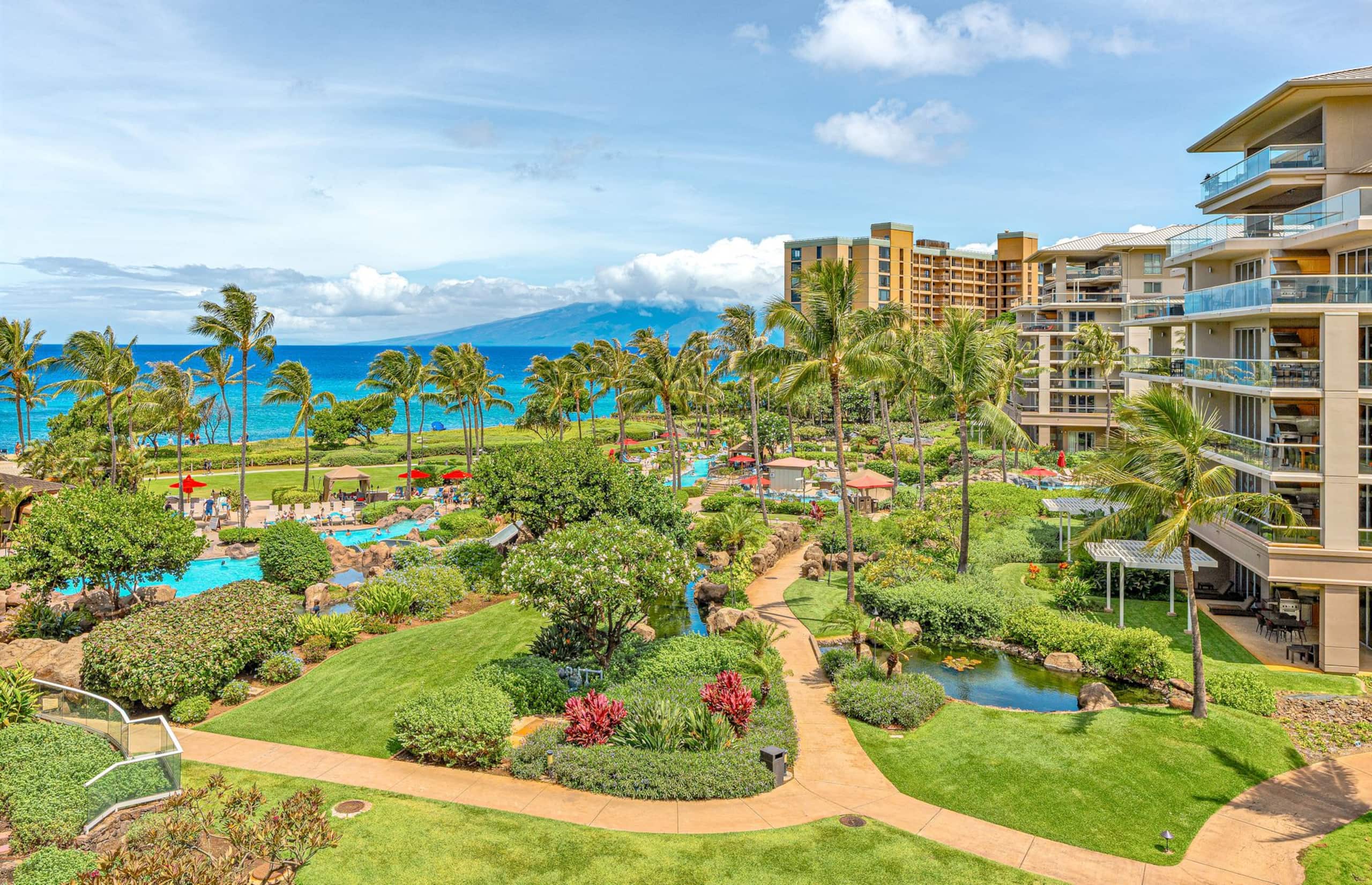 Condo in Lahaina · ★4.97 · 2 bedrooms · 2 beds · 2 baths - Image 6