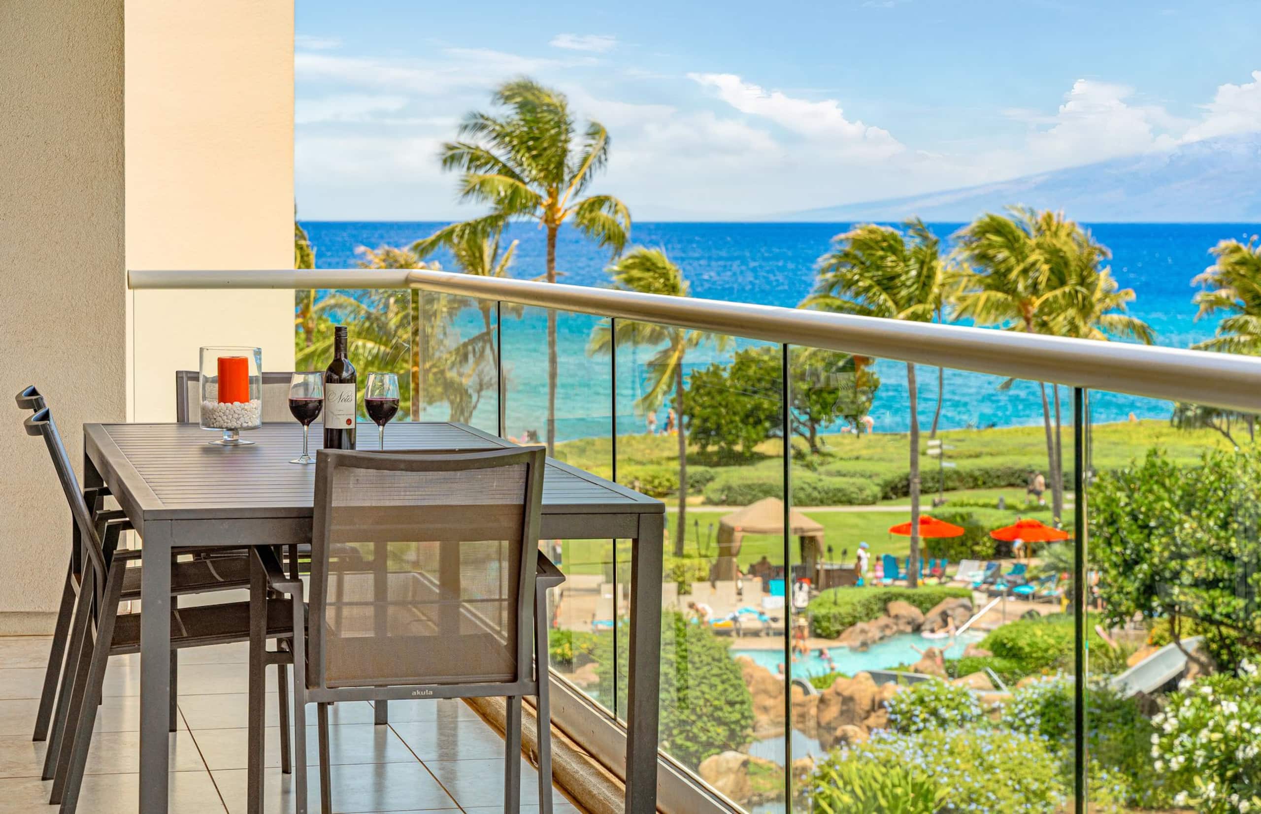 Condo in Lahaina · ★4.97 · 2 bedrooms · 2 beds · 2 baths - Image 2