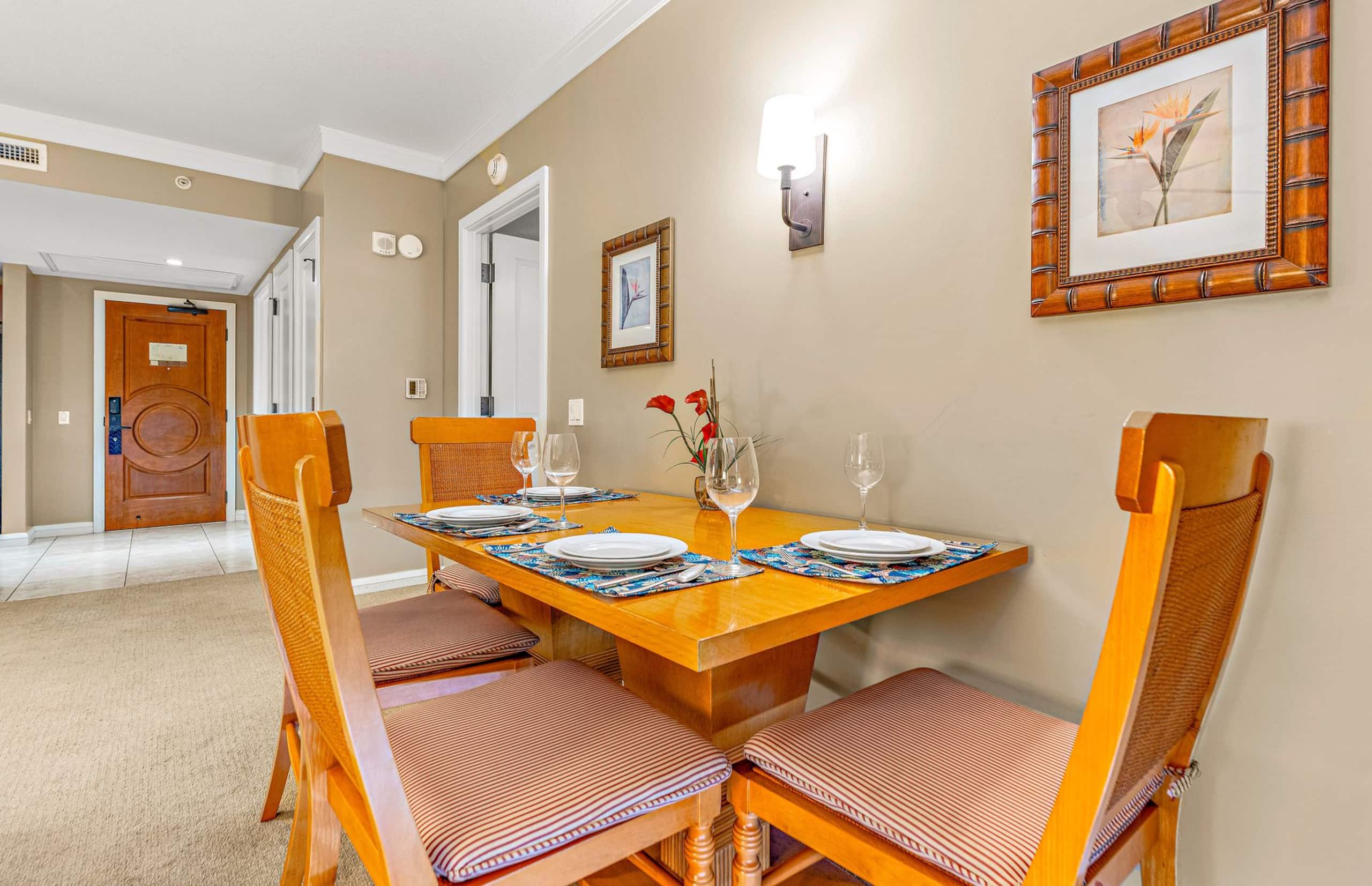Condo in Lahaina · ★4.97 · 2 bedrooms · 2 beds · 2 baths - Image 15