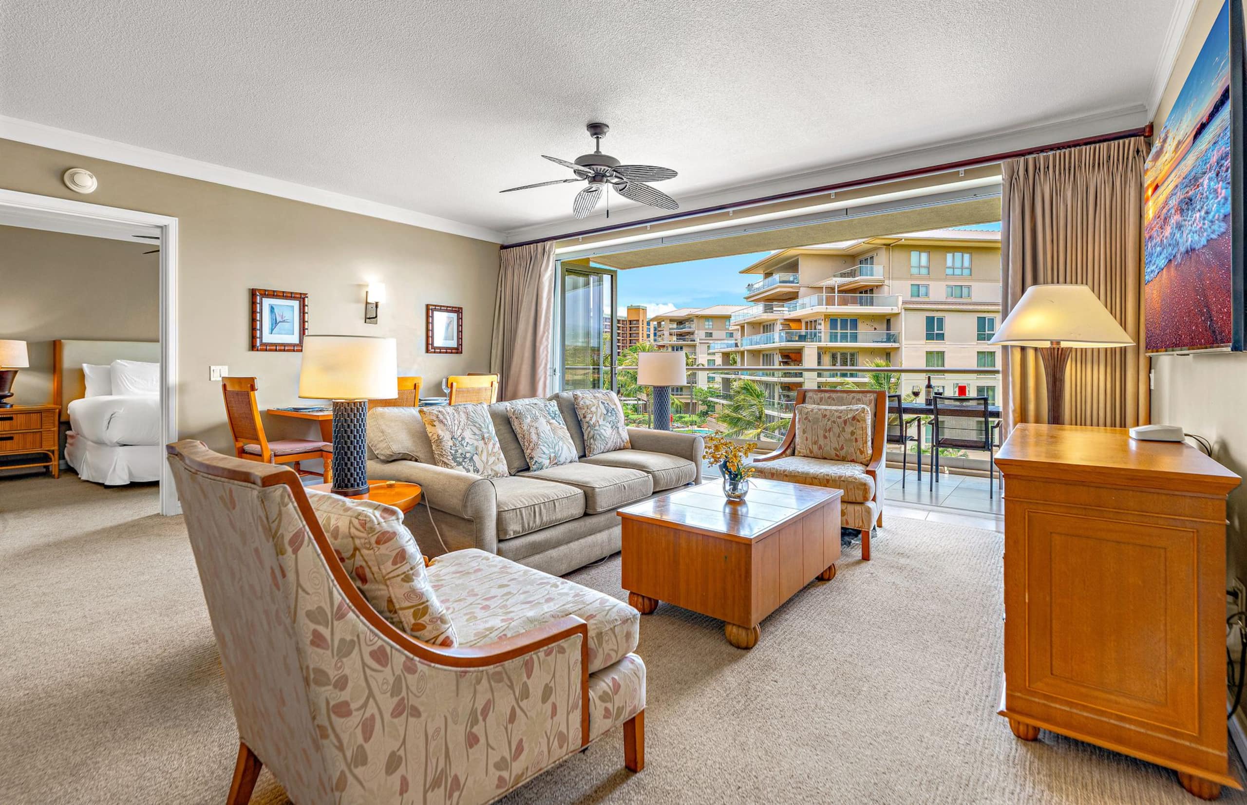Condo in Lahaina · ★4.97 · 2 bedrooms · 2 beds · 2 baths - Image 3