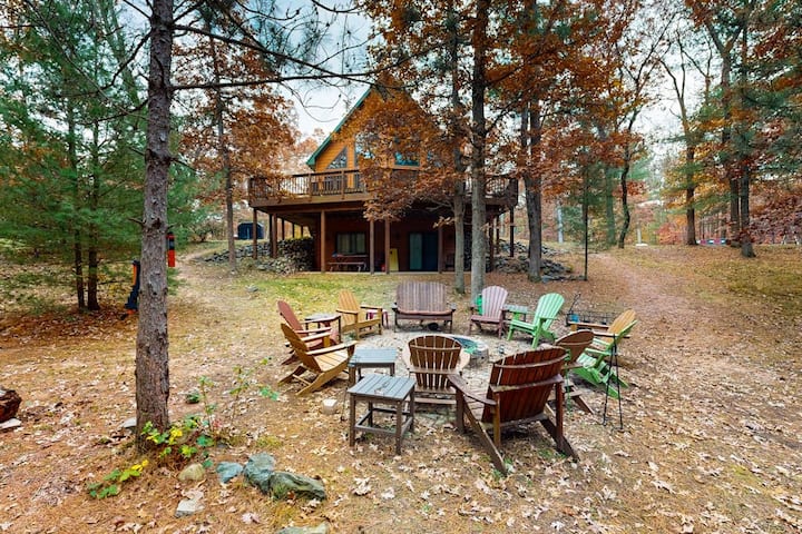 Lakeside Gem with Shared Dock & Firepit