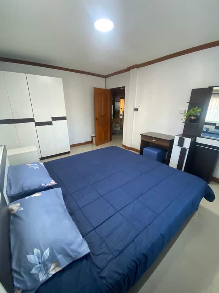 Dhomë gjumi 4