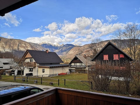 Top Airbnb: Apartment Jernej in Bohinj