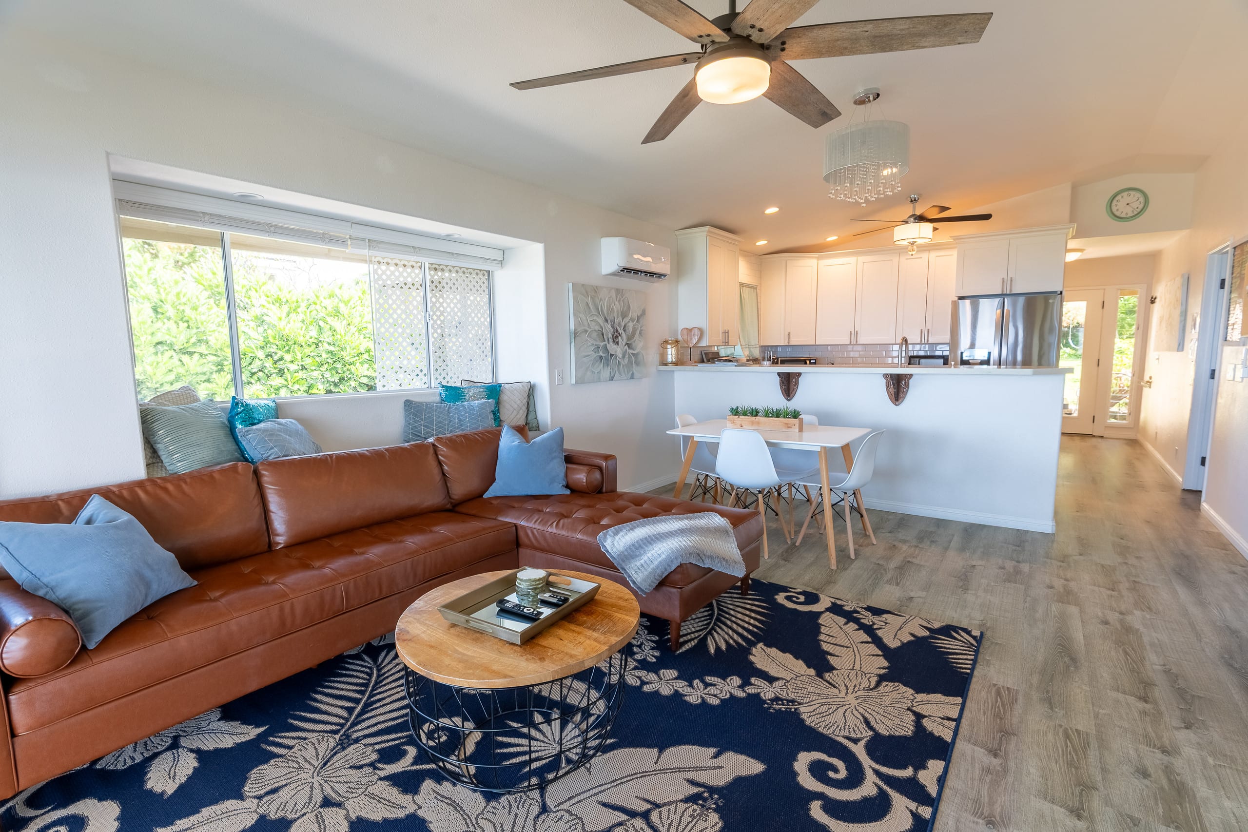 Home in Kailua-Kona · ★4.97 · 2 bedrooms · 2 beds · 1.5 baths - Image 3
