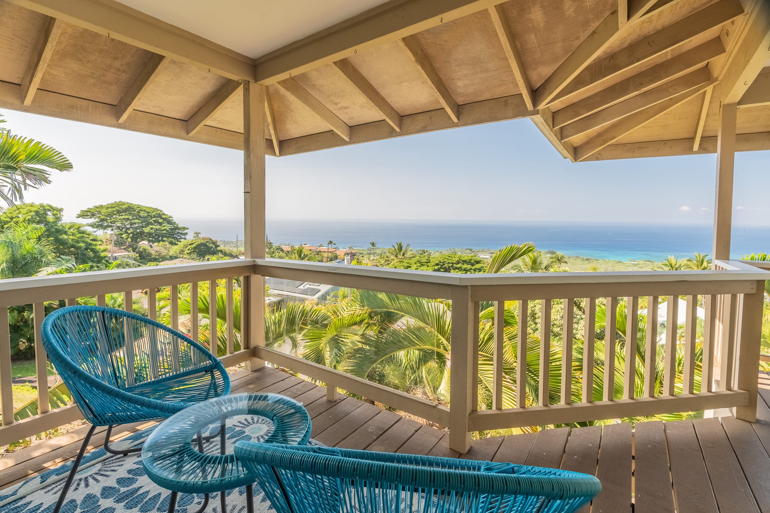 Home in Kailua-Kona · ★4.97 · 2 bedrooms · 2 beds · 1.5 baths - Image 31