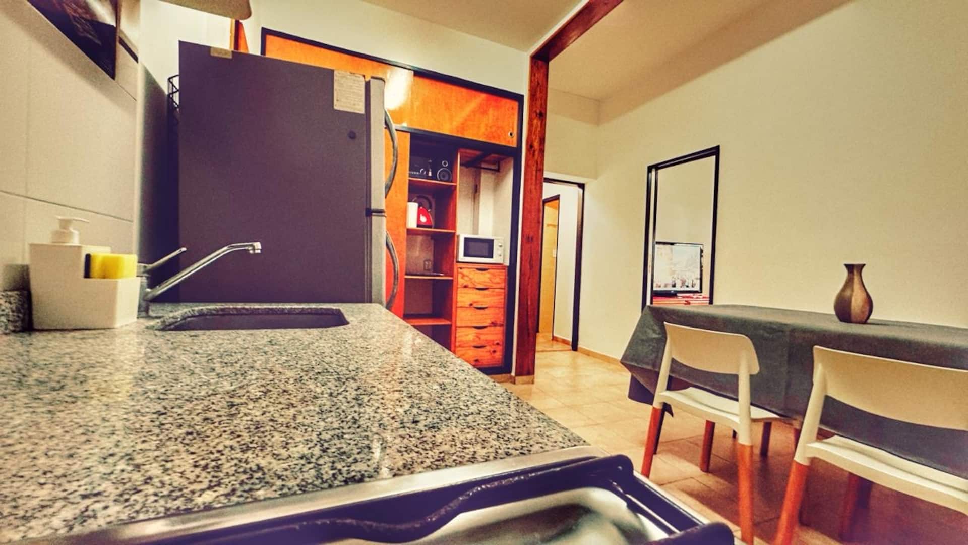 Modern 2 rooms in San Isidro. Unicenter area
