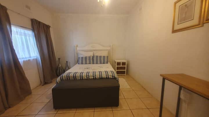 Coastal Haven Umtentweni Cottage 1 - Port Shepstone