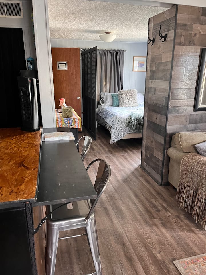 Dotty's Place Downtown - Guest suites for Rent in Port Orchard