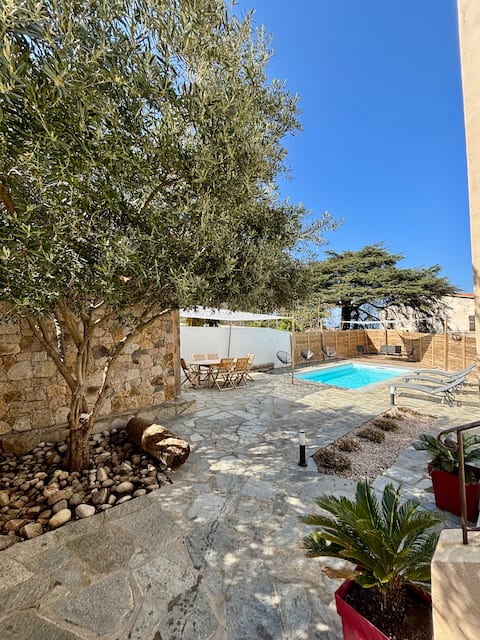 VILLA "CHJOSELLA " 150M2  SWIMMING POOL AND QUIET...