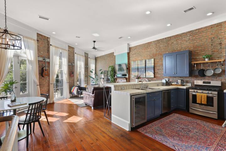 The Balcony on Sophie Wright Park gallery image 4