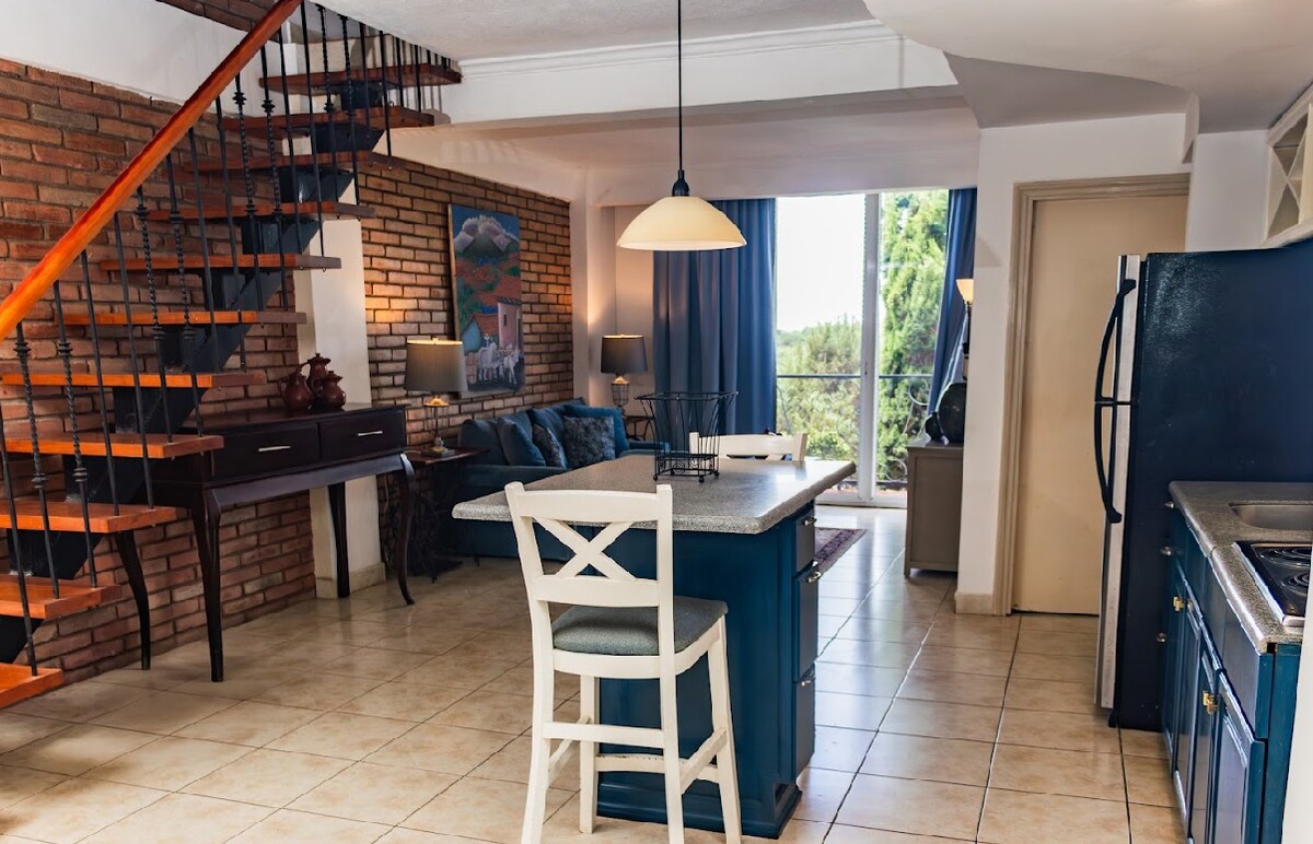 2 Bedroom Apartment — 2 bedroom vacation rental in San Rafael