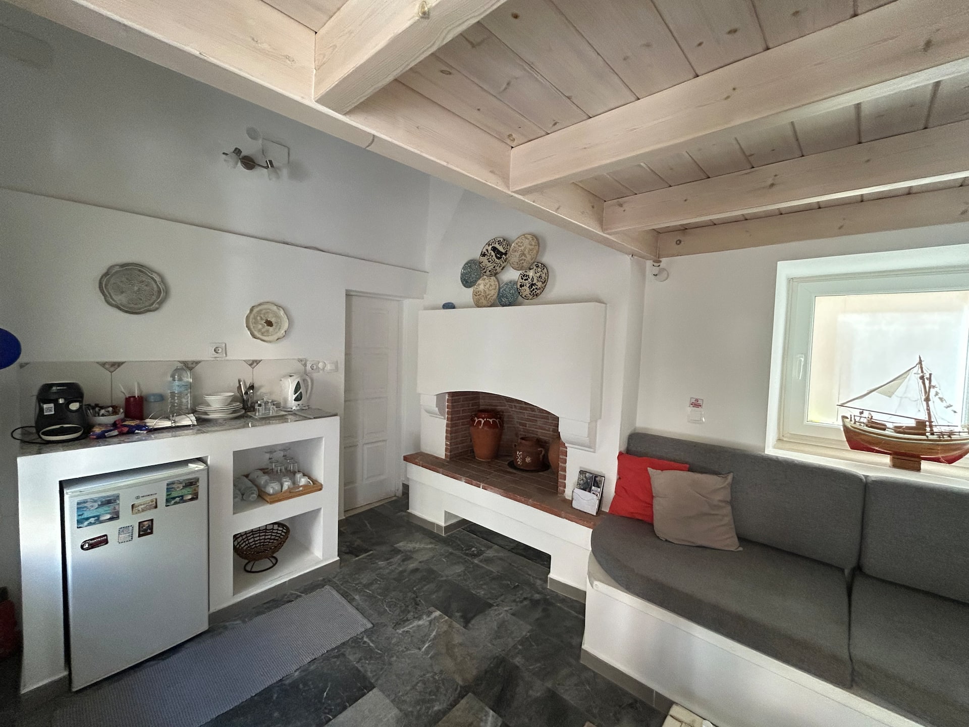 Kalymnos Studio just4two — photo 5