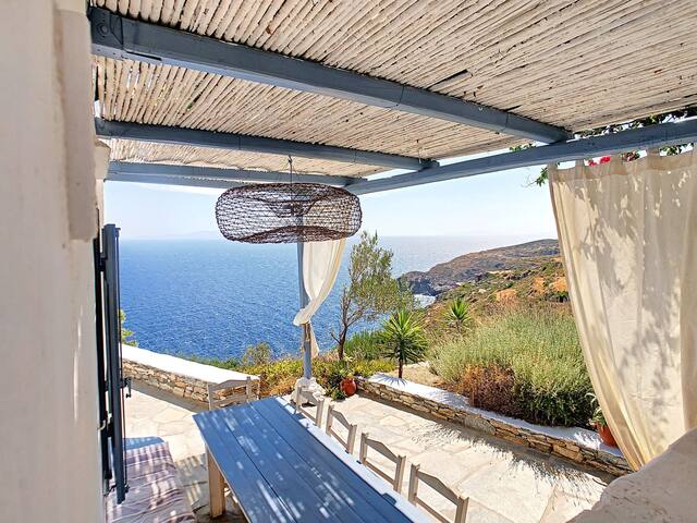 Magnifique villa avec vue gallery image 3