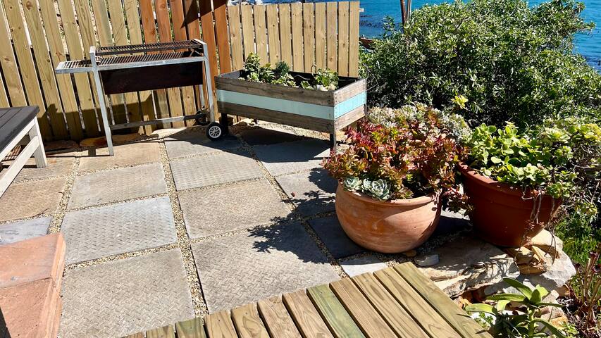 Sunny Cove Flatlet gallery image 3