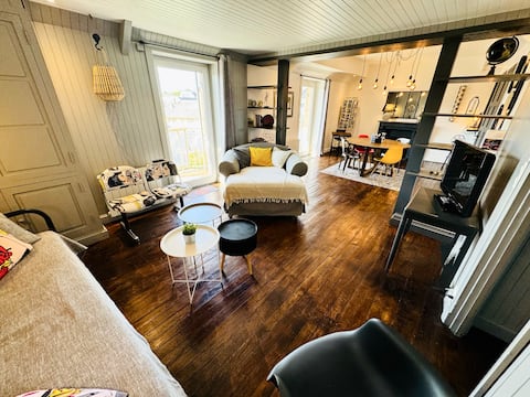 Successful Airbnb property: CITY CENTER - 62 m² - SHOPS & BEACH within walking distance in Perros Guirec