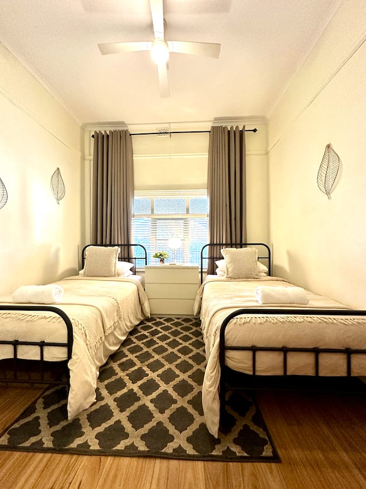 საძინებელი 2