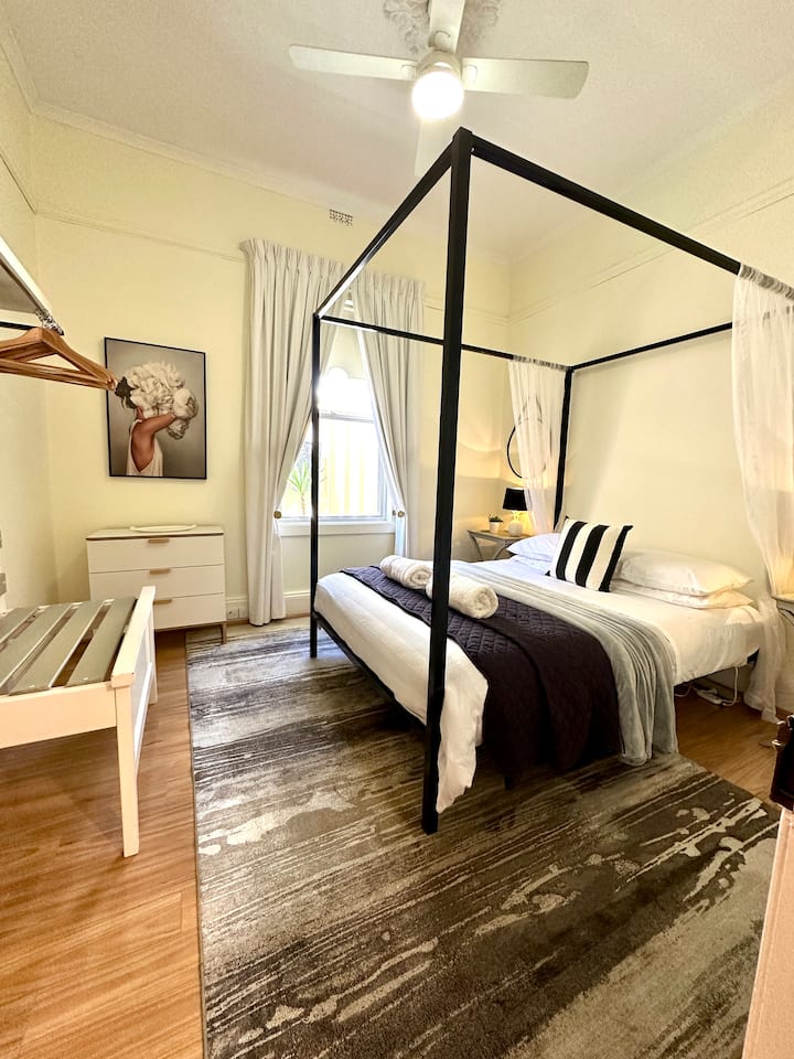 საძინებელი 3