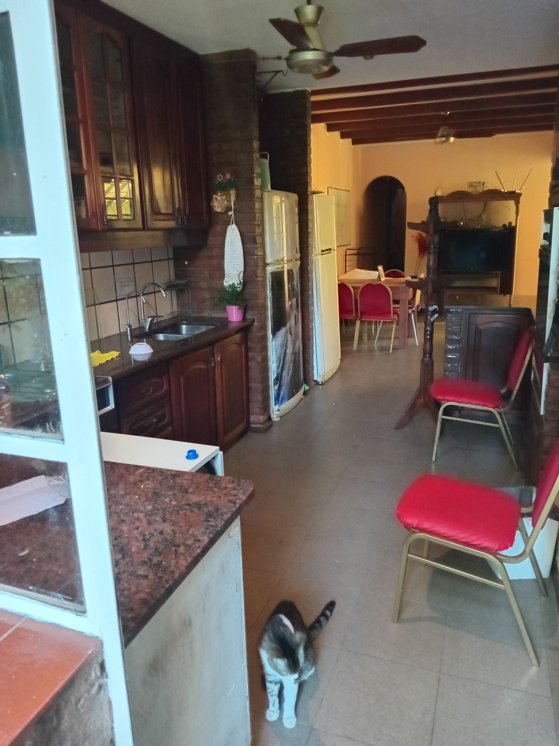 Quarto em casa com jardim e piscina em Vicente López