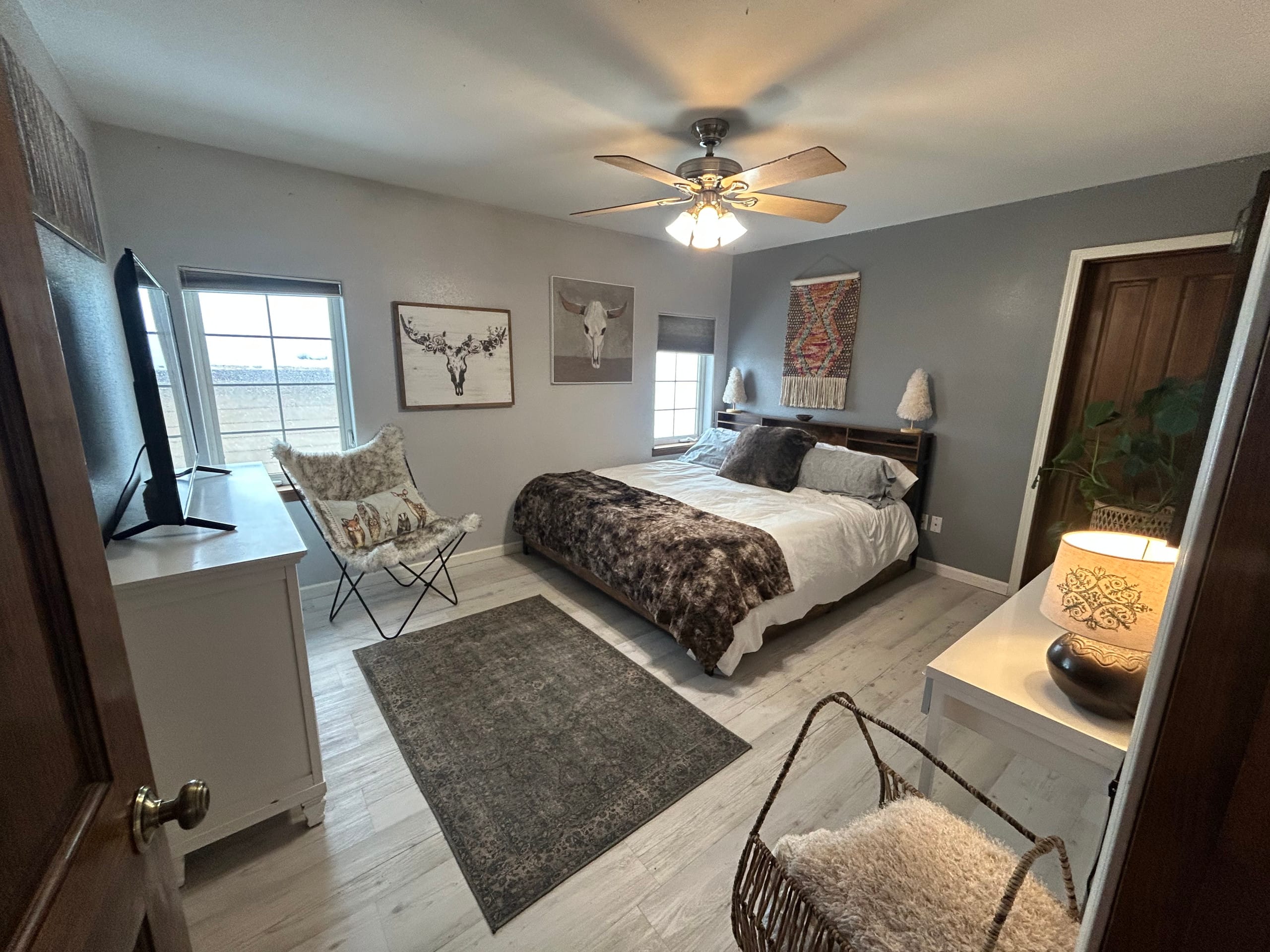 Pet-Friendly Home with Hot Tub Near Downtown - Photo 3