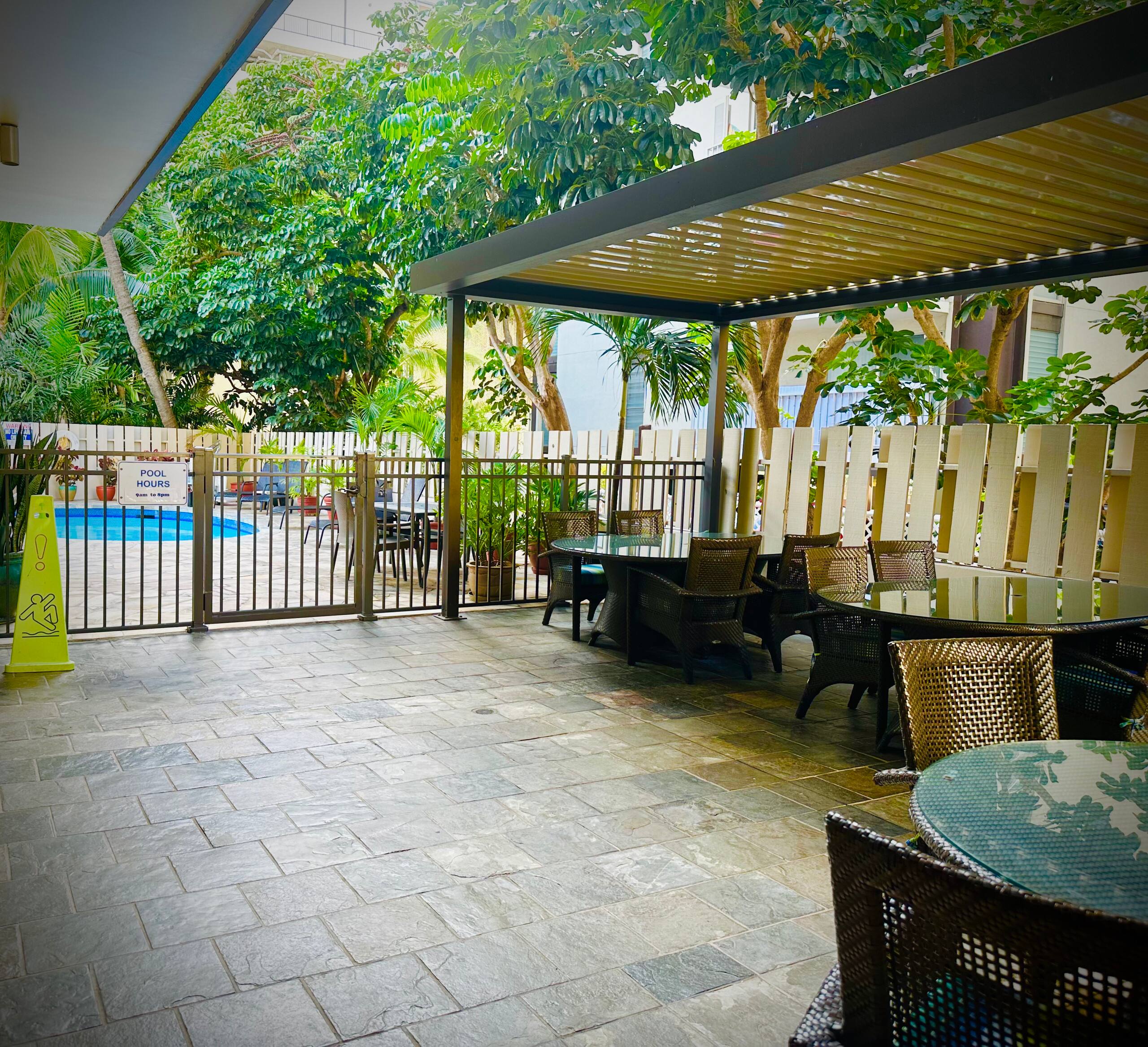 Condo in Honolulu · ★4.74 · 1 bedroom · 1 bed · 1.5 private baths - Image 20