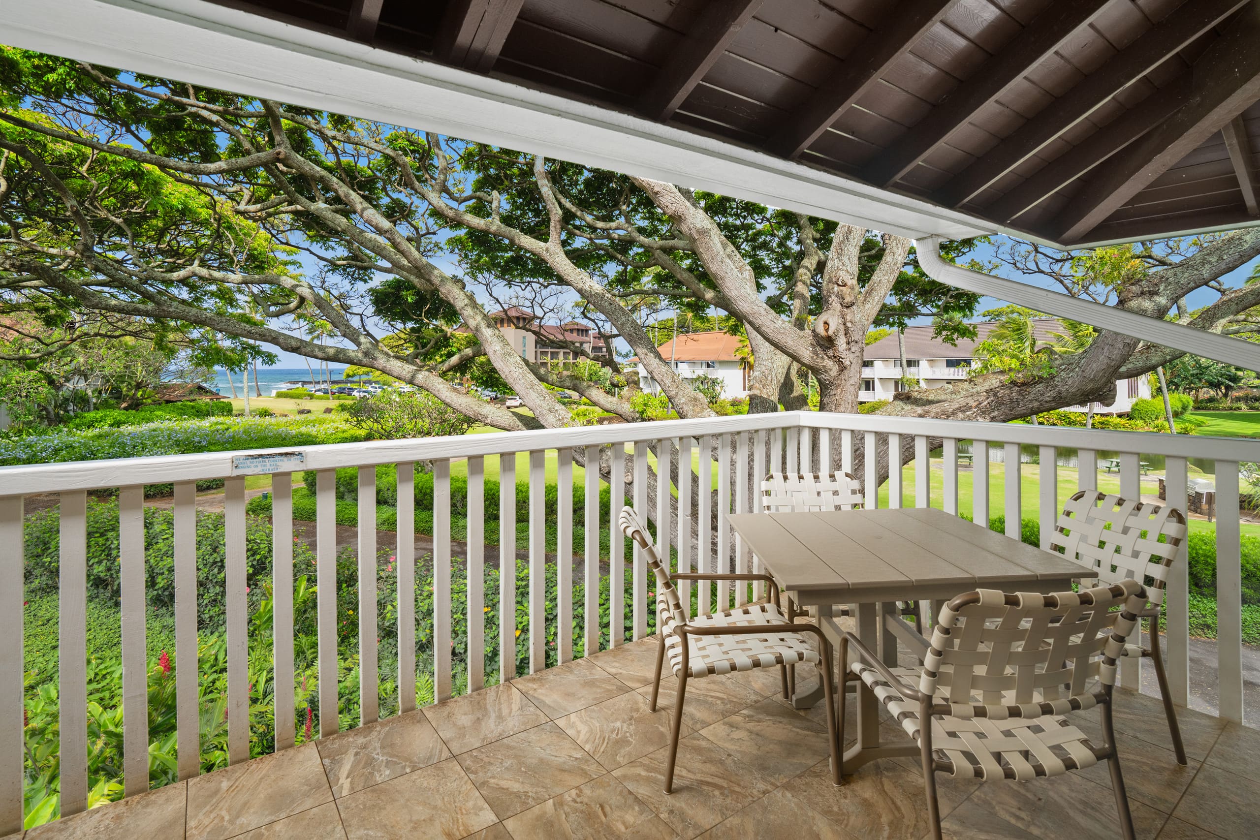 Condo in Koloa · ★4.95 · 1 bedroom · 2 beds · 1 bath - Photo 8