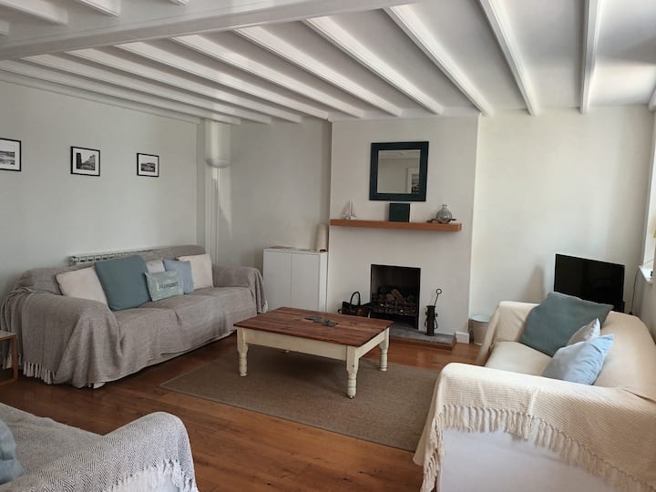 51 High Street, Alderney, Self-catering - Guernsey