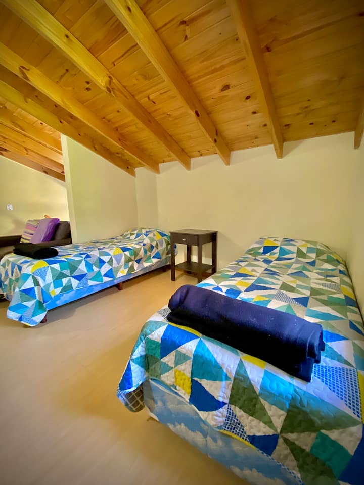 საძინებელი 1