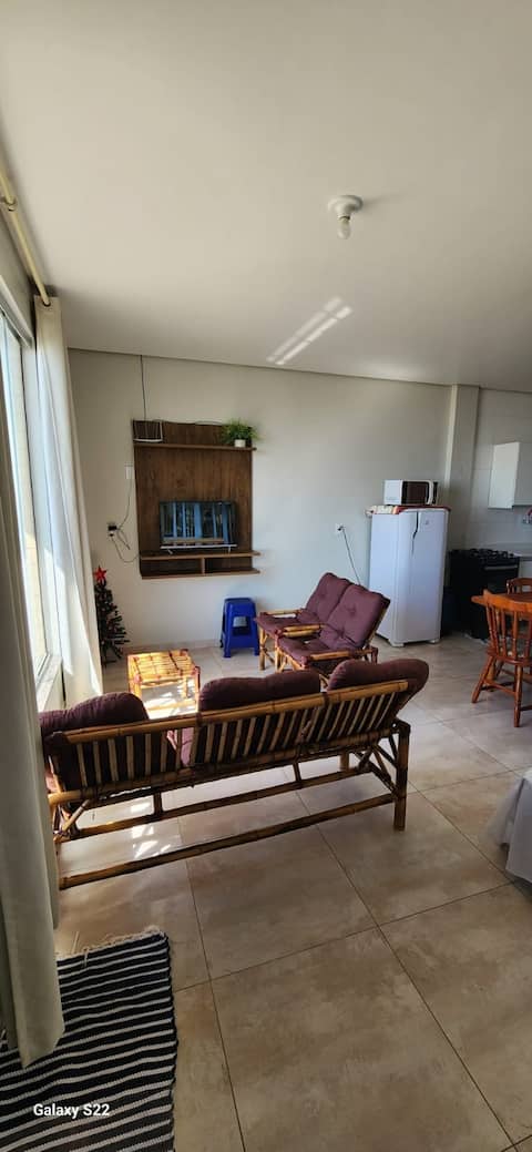 Top Airbnb: FEET IN THE SAND 06 W/ AIR-CONDITIONING em Balneário Arroio Do Silva