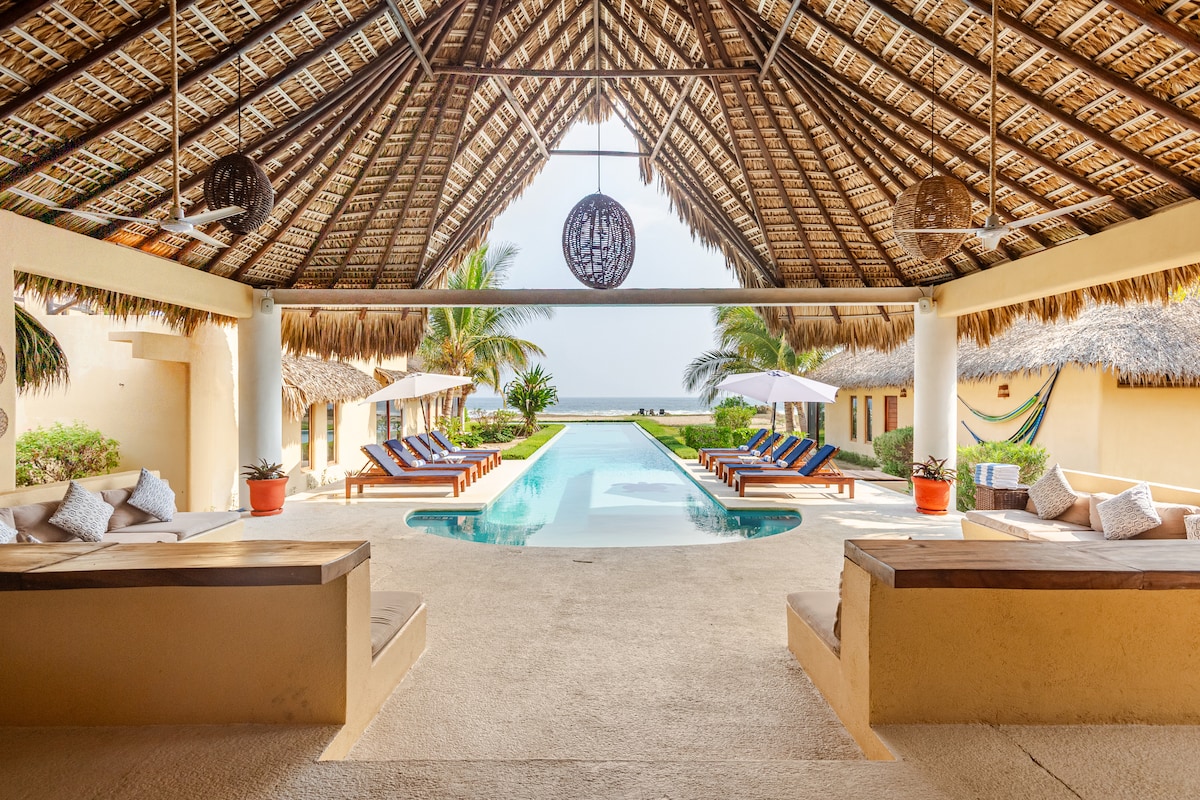 10BR Villa in Puerto Escondido — 10 bedroom vacation rental in Puerto Escondido