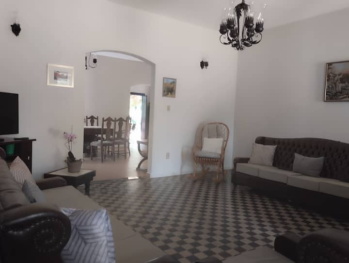 Casa De Fazenda Em ÁGuas De Lindóia - Águas de Lindoia
