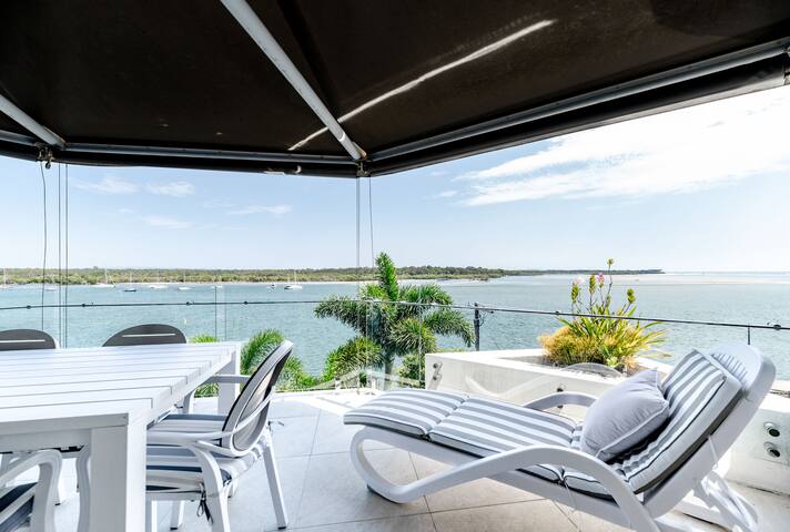 Renovated Penthouse with Best Blue Views in Noosa