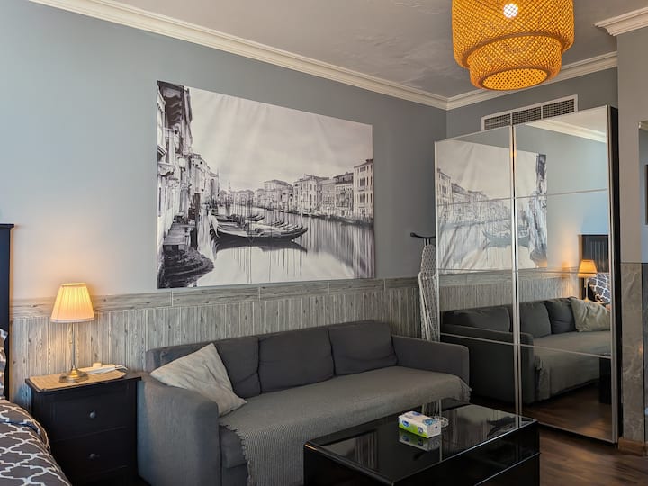 Marvellous Studio On Ajman Corniche (Side Seaview) - 아지만