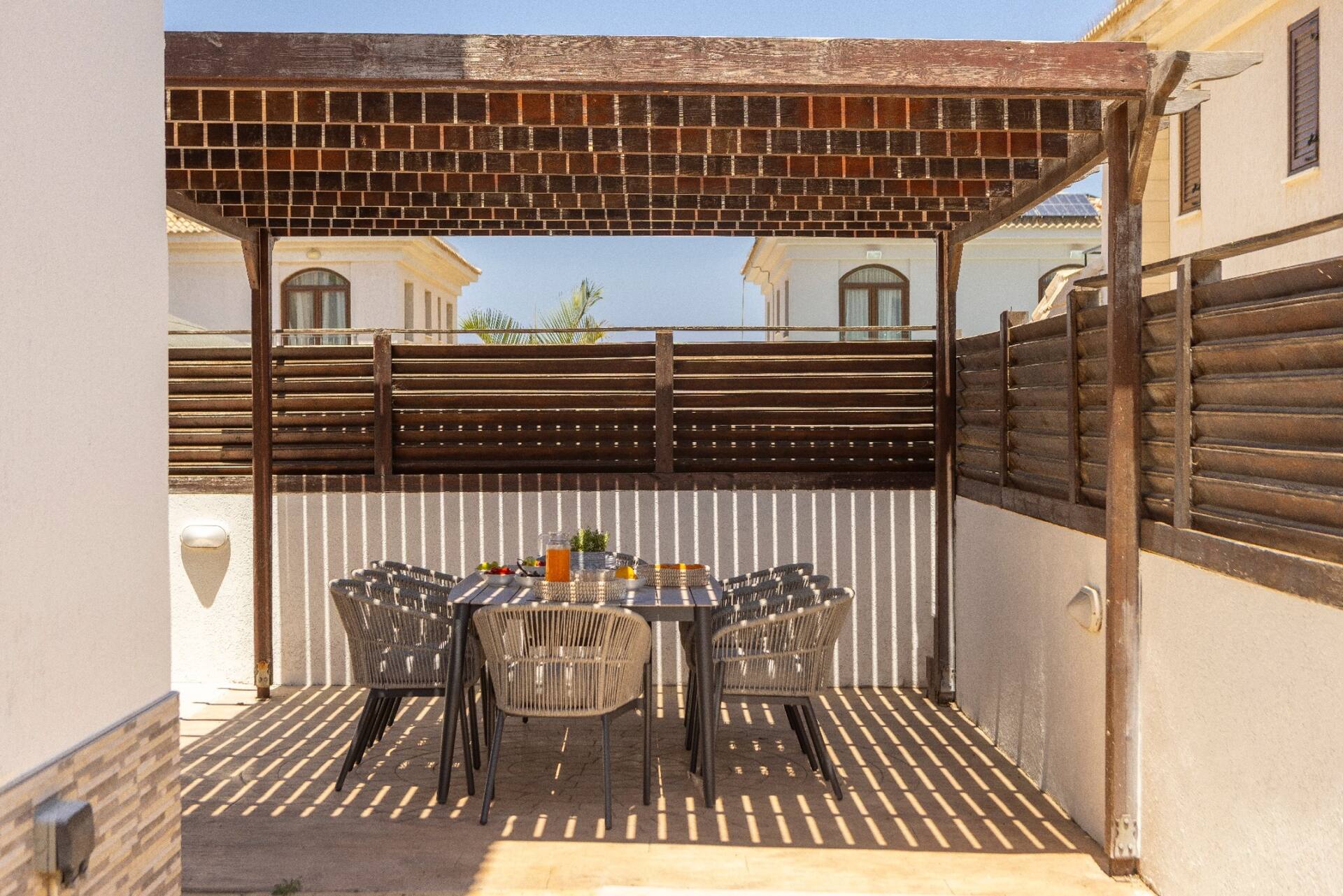 4 Bedroom Detached Villa in Kapparis — foto 3