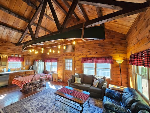 Lazy Moose Log Cabin w/ hot tub, fireplace & lake