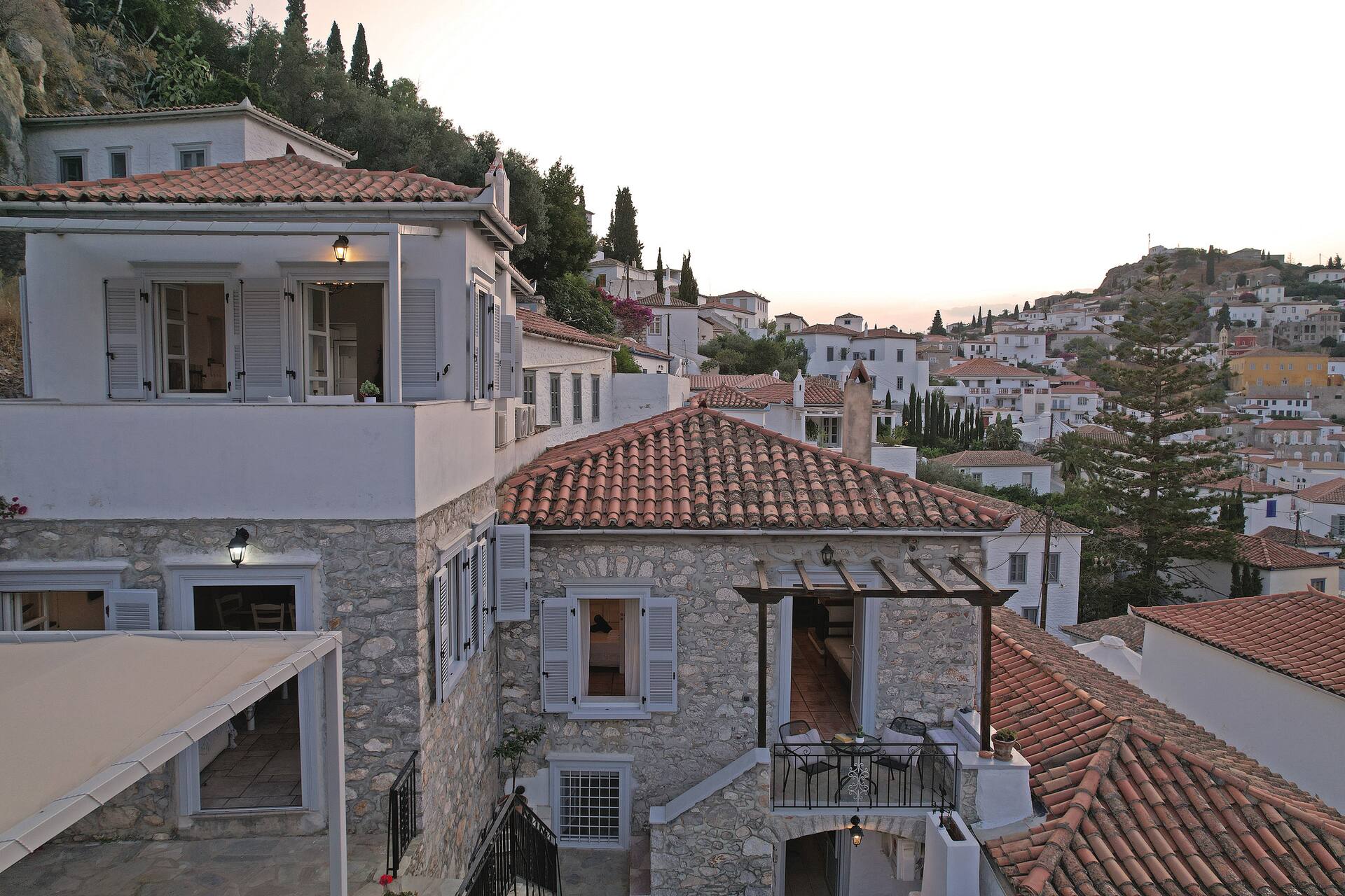 Sea View ~ A Lovely Flat on Hydra Island!