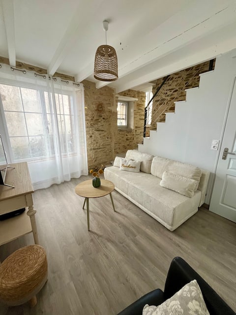 Quiet house, town center, 20' Puy du Fou