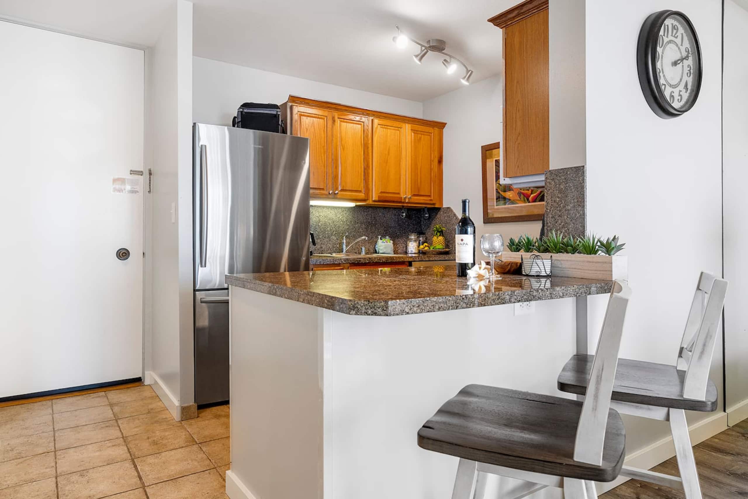 Condo in Kailua-Kona · ★4.95 · 1 bedroom · 2 beds · 1 bath - Image 9
