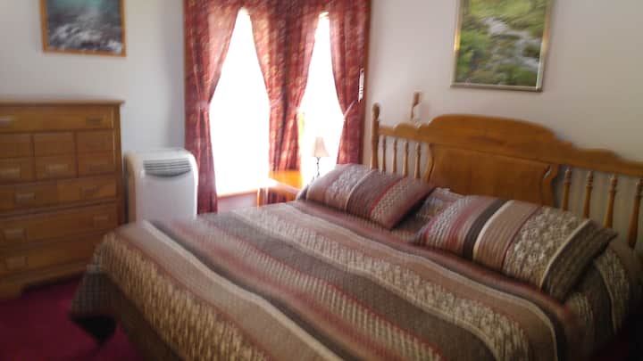 საძინებელი 1