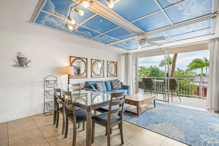 Island Surf 311 Oceanview!! Steps From The Ocean. Air Purifier! Sanitized Cleaning! Watch The Morning Surfers! - Kihei, HI