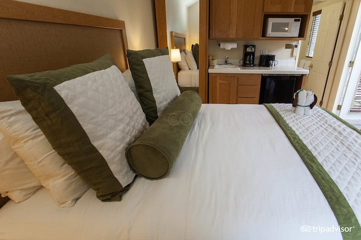 Ambienti i dhomës së gjumit