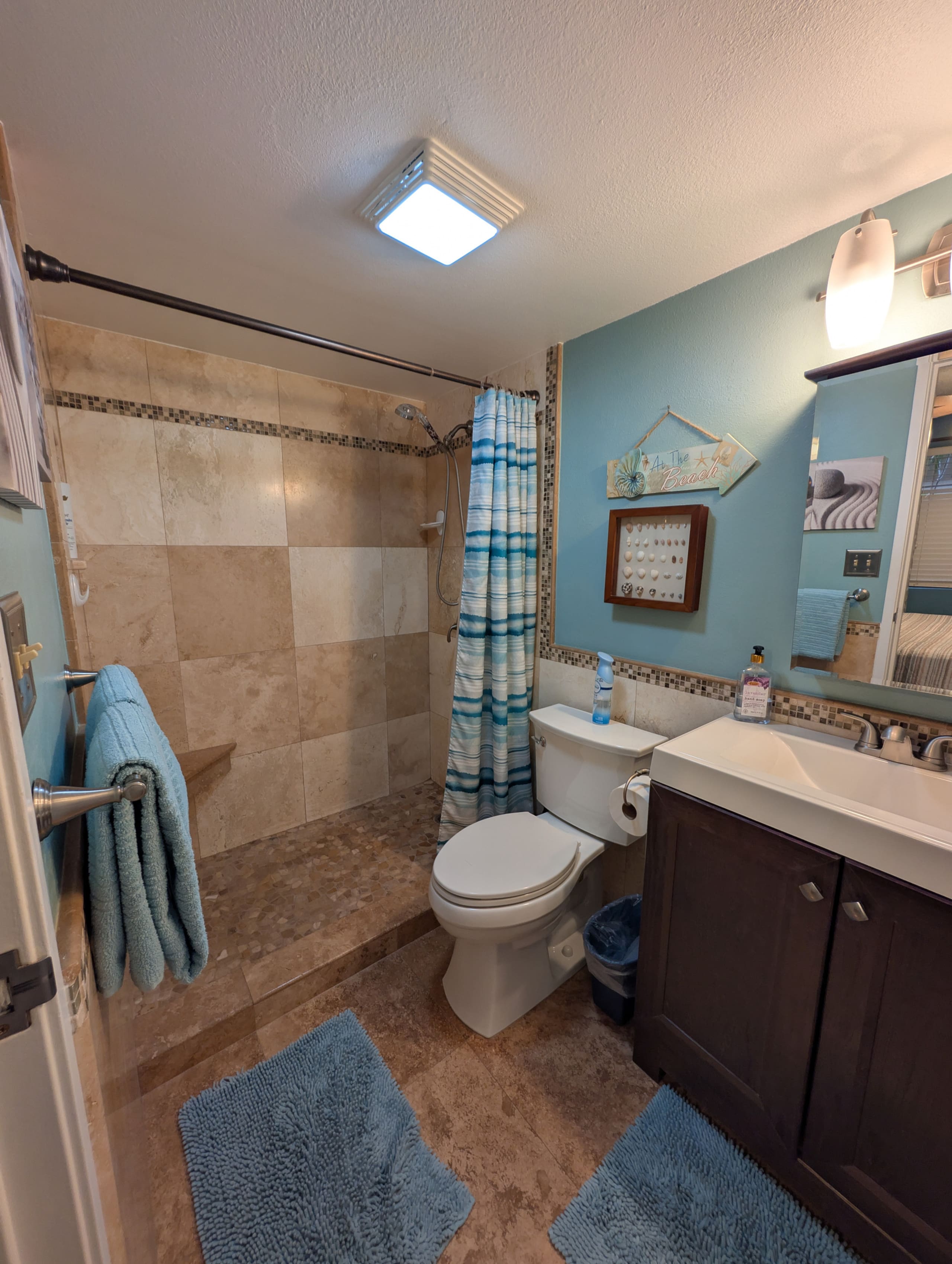 Condo in Kihei · ★4.89 · 3 bedrooms · 3 beds · 3 private baths - Image 32