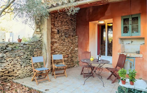 Cozy apartment in Villes sur Auzon with WiFi