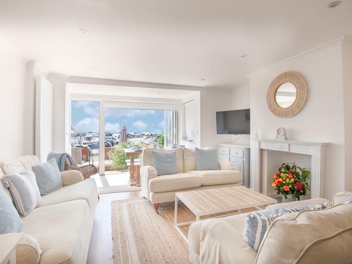 Coast View Apartment - Lyme Regis
